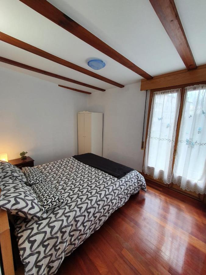 Gernika Urdaibai Appartement Buitenkant foto